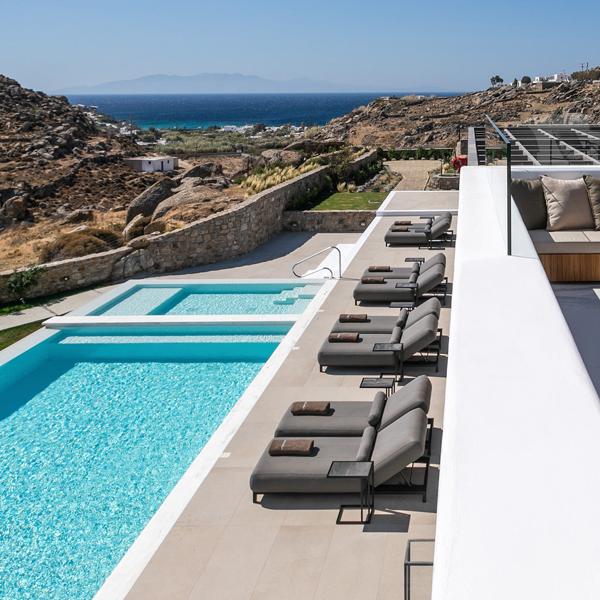 Ferienhaus mykonos Luxusvilla mieten griechenland privater pool meerblick sandstrand finest greek villas zefania estate ataraxia